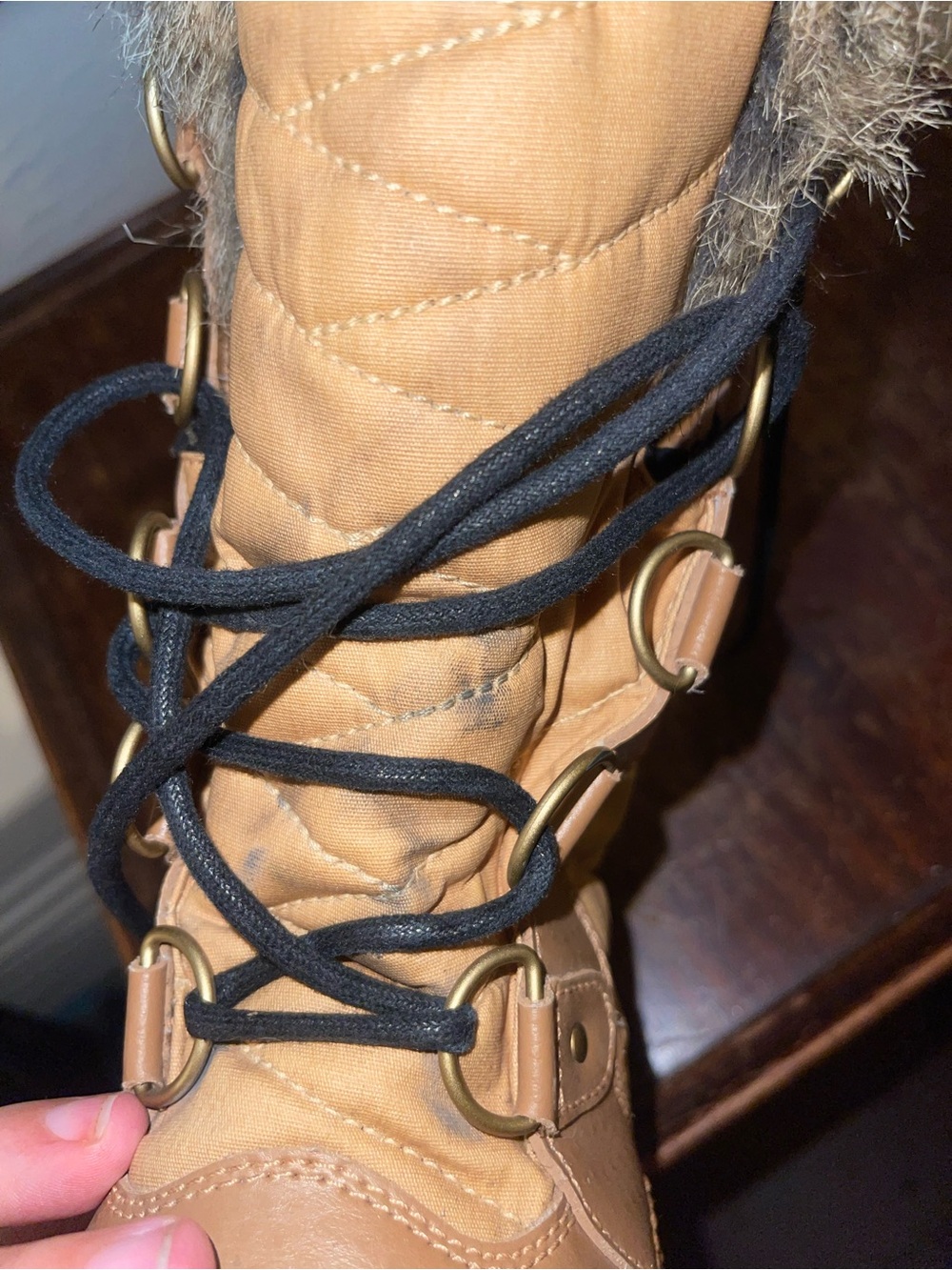 Sorrel Women's Tan and Black Winter Lace-Up Boots with Faux Fur Trim - Size 7 - Picture 7 of 13